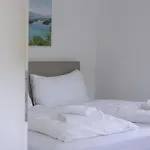 ゲストハウス Europarcs Woerthersee 3*