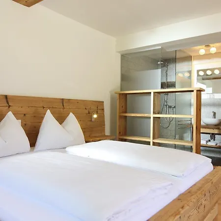 Guest house Europarcs Woerthersee 3*